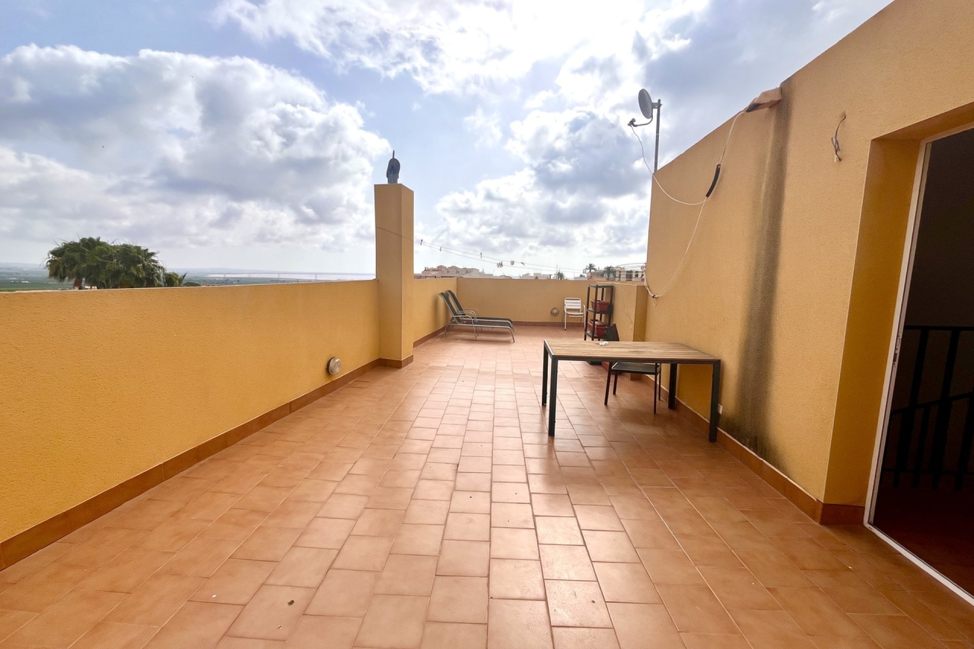 Resale - Apartment - San Miguel de Salinas