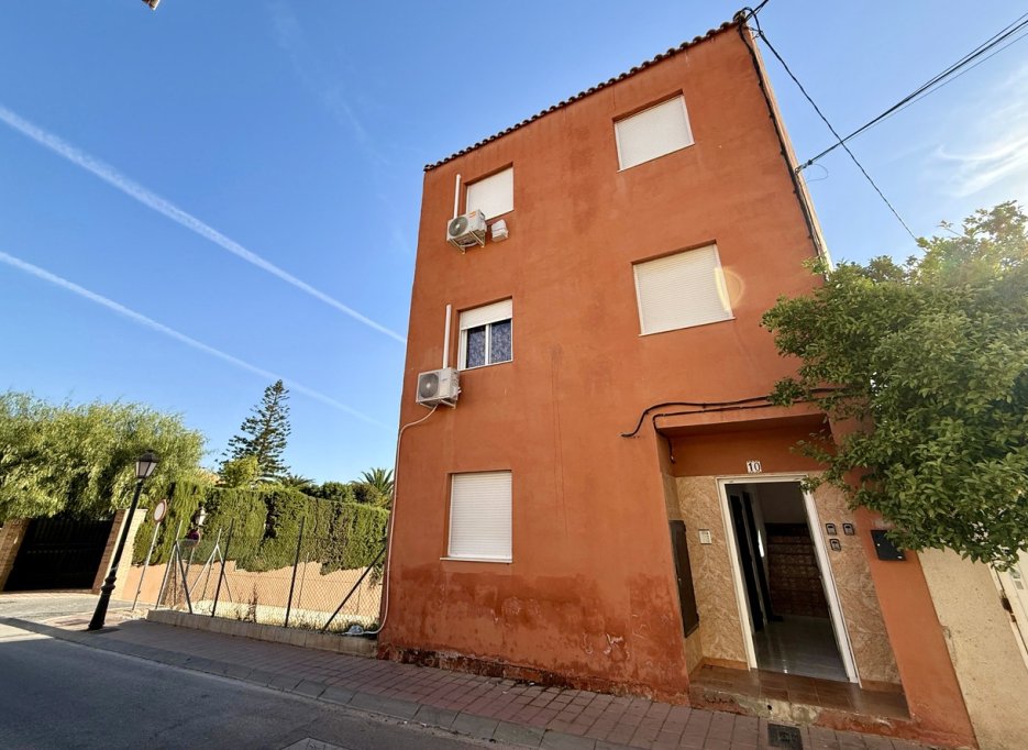 Resale - Apartment - San Miguel de Salinas