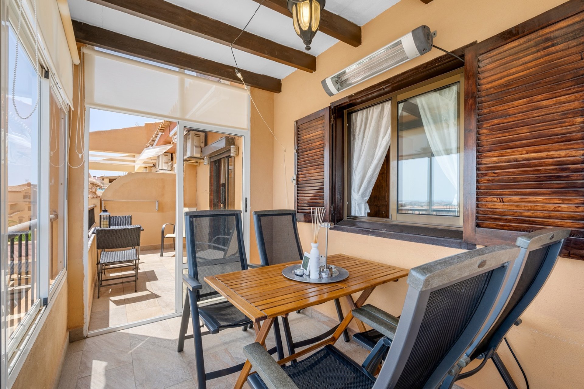 Resale - Apartment - Torrevieja - Torrevieja - Aguas Nuevas