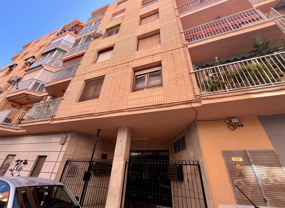 Resale - Apartment - Torrevieja