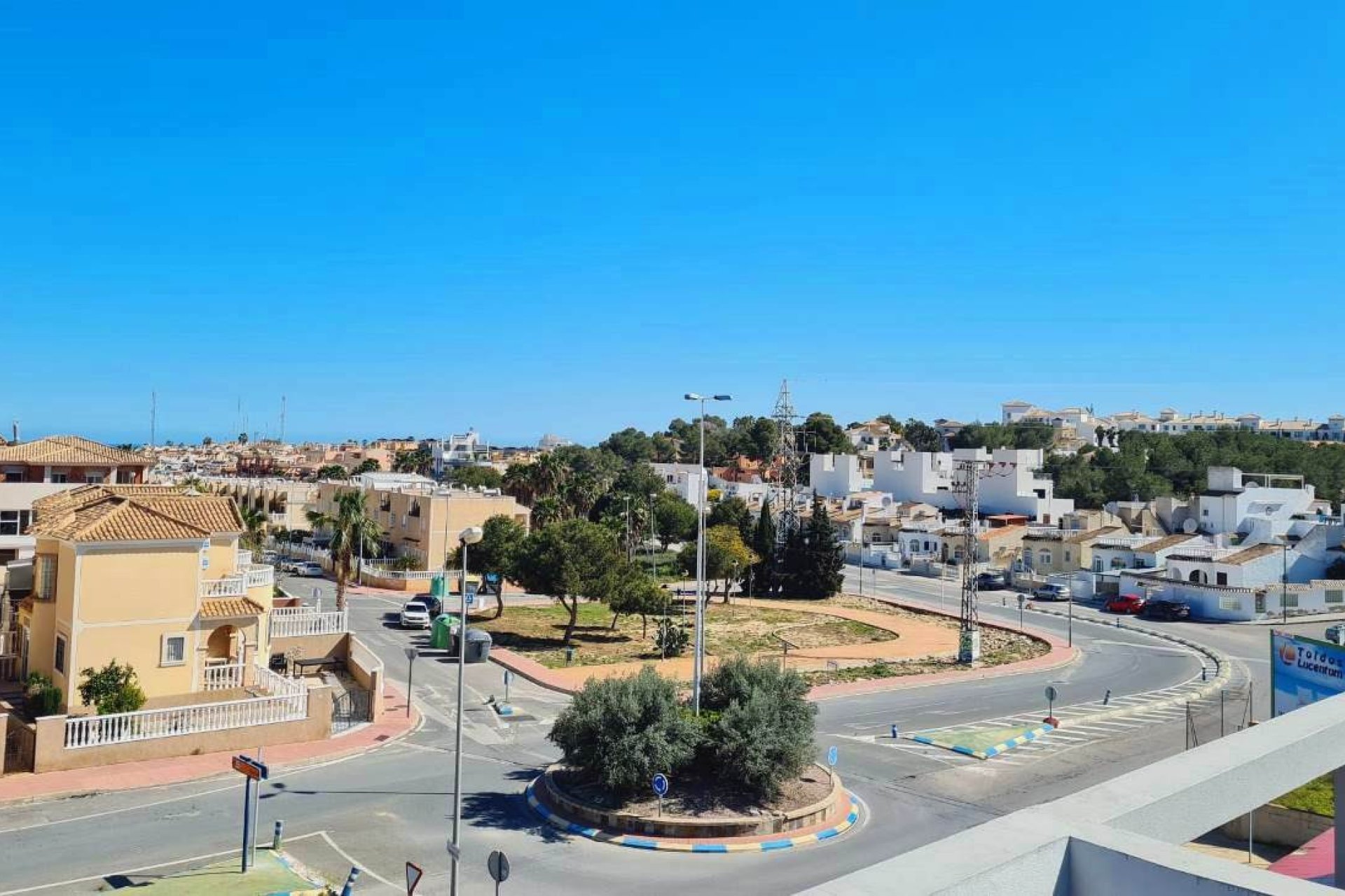 Resale - Apartment - Villamartín - El Galan