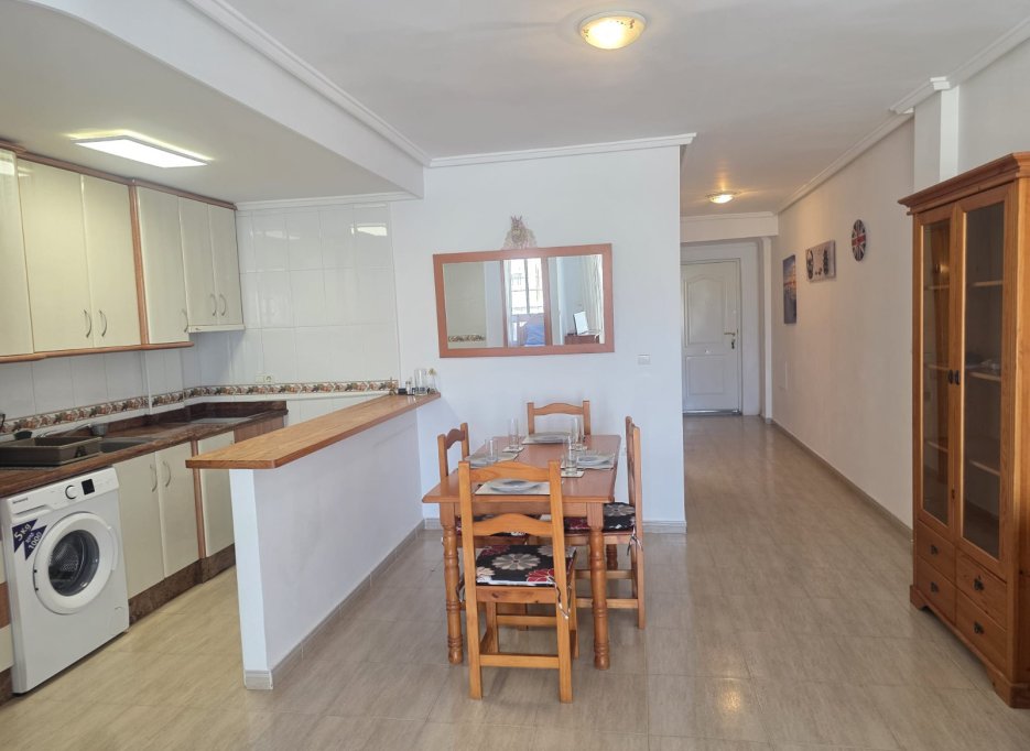 Resale - Apartment - Villamartín - El Galan