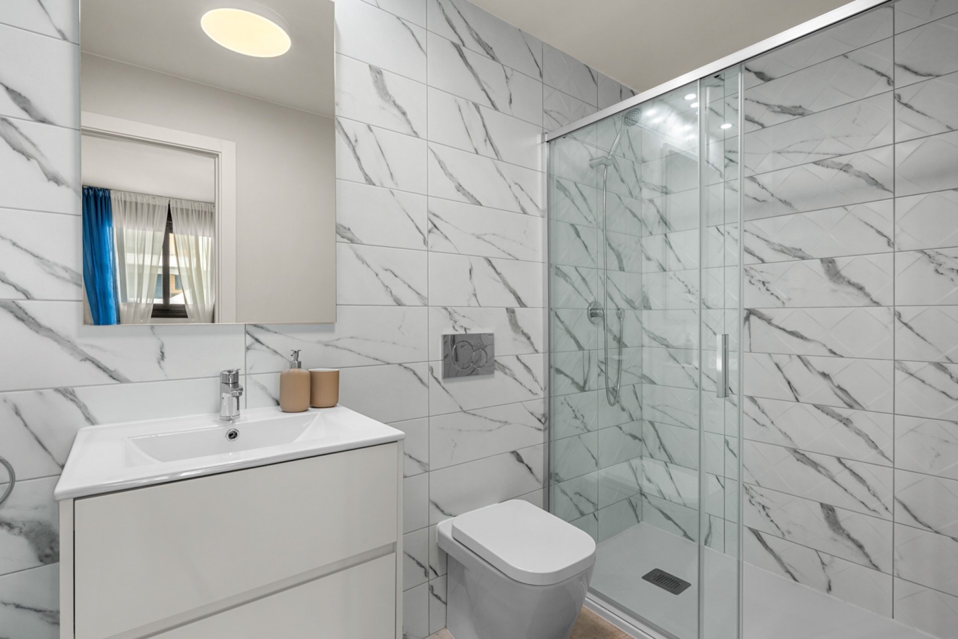 Resale - Apartment - Villamartín