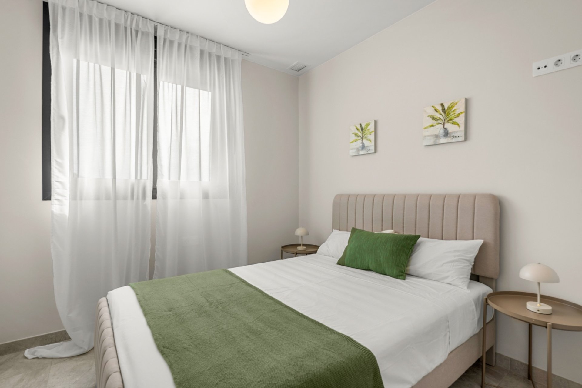 Resale - Apartment - Villamartín