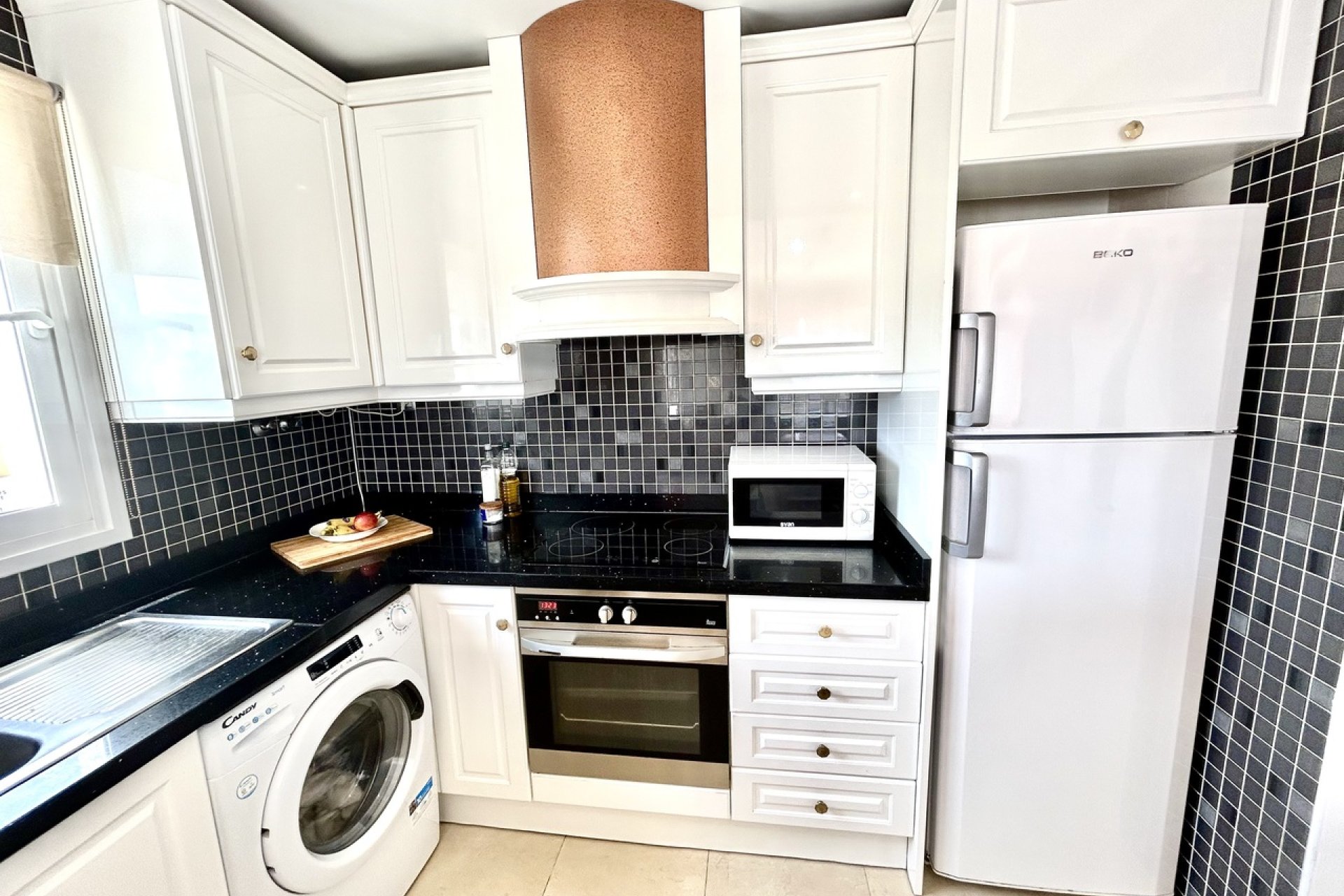 Resale - Apartment - Villamartín