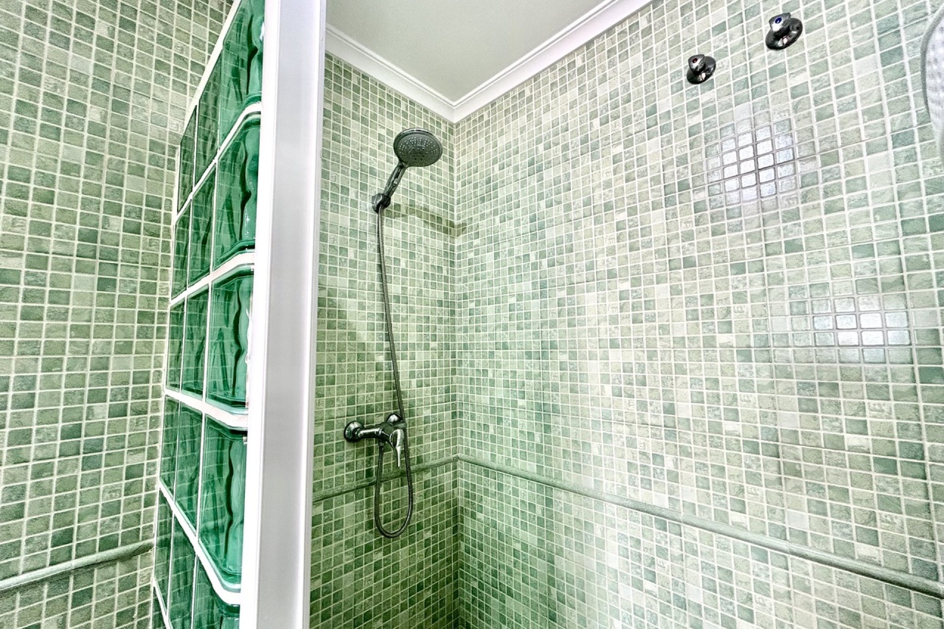 Resale - Apartment - Villamartín