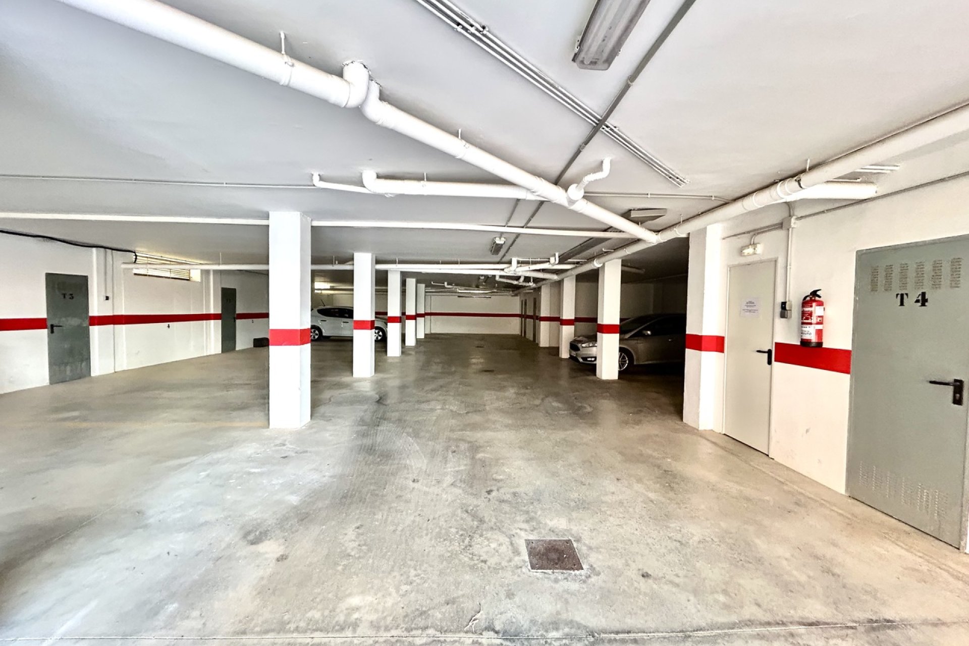 Resale - Apartment - Villamartín