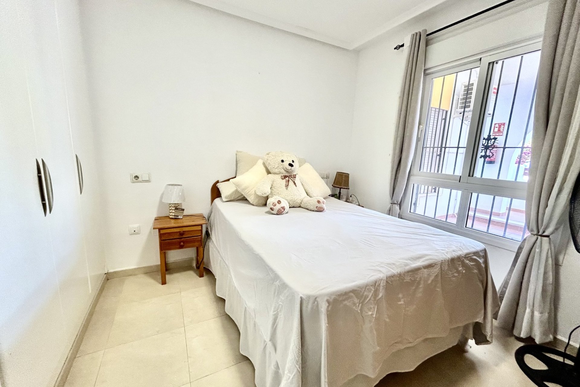 Resale - Apartment - Villamartín