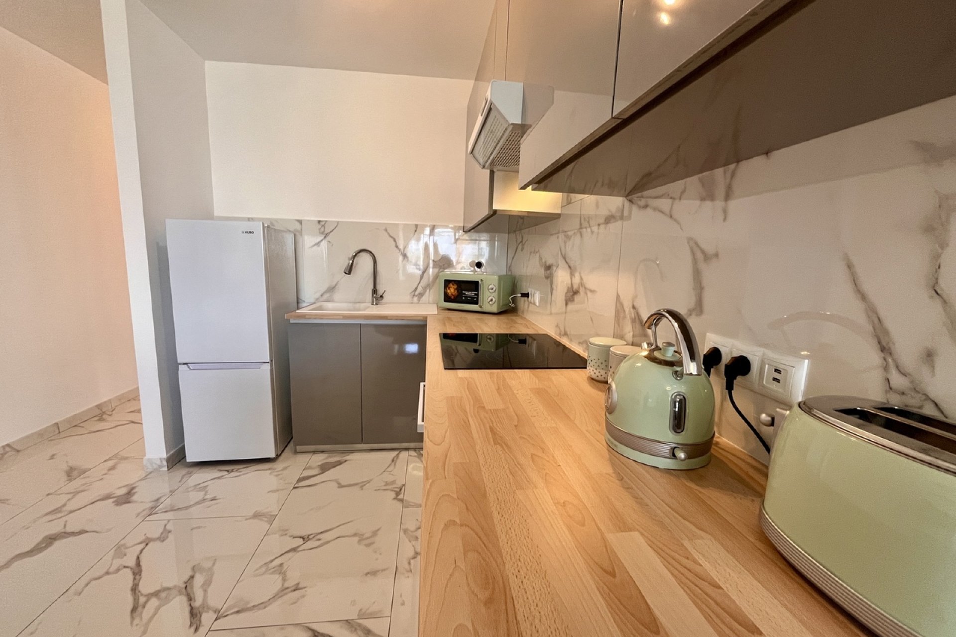 Resale - Apartment - Villamartín