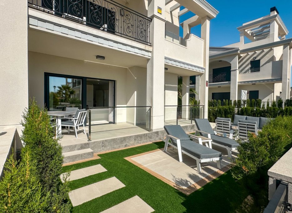 Resale - Bungalow - Ciudad Quesada