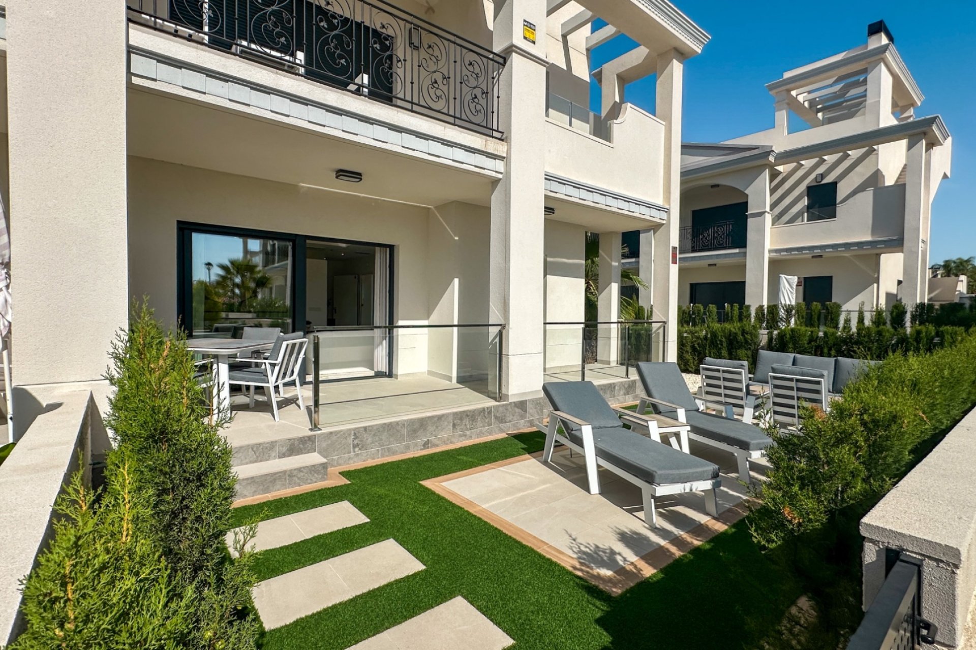 Resale - Bungalow - Ciudad Quesada