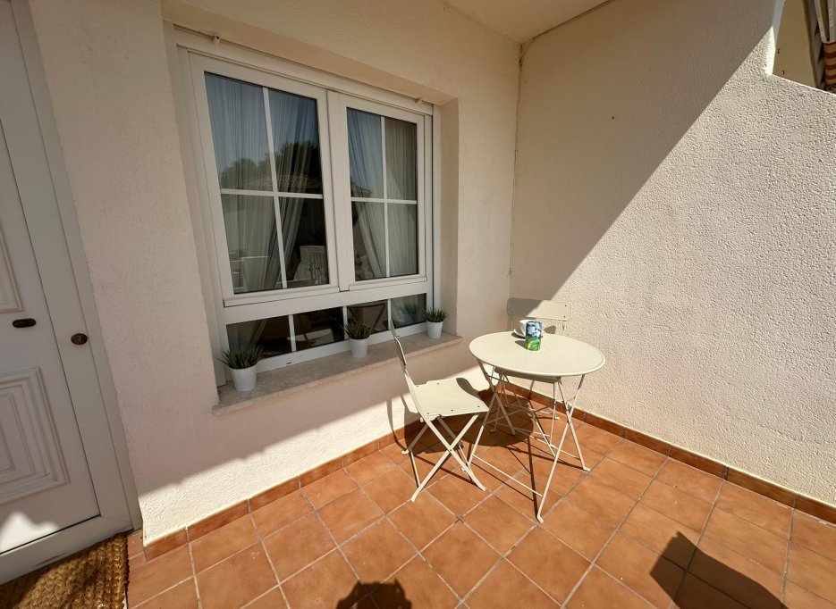 Resale - Bungalow - Orihuela Costa