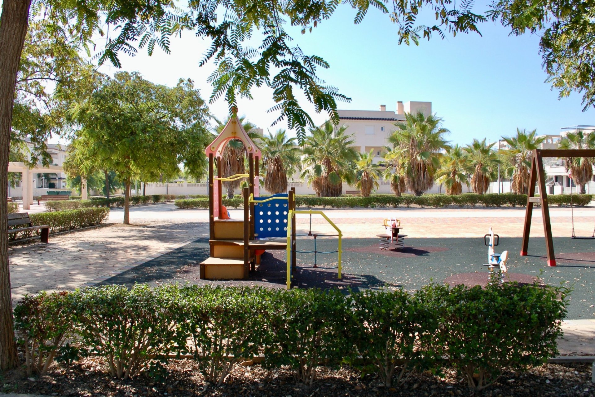 Resale - Bungalow - Pilar de la Horadada - Mil Palmeras