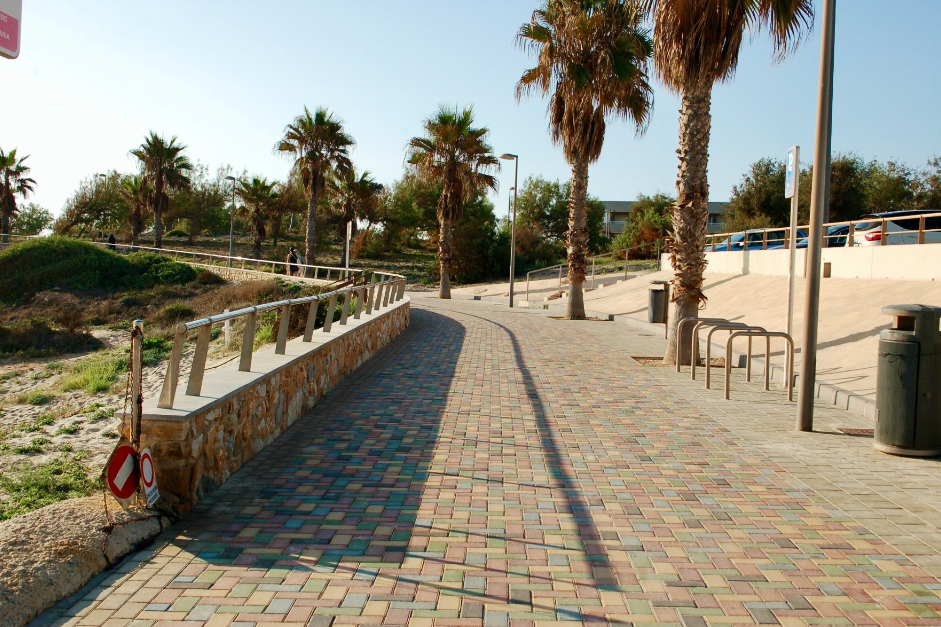 Resale - Bungalow - Pilar de la Horadada - Mil Palmeras