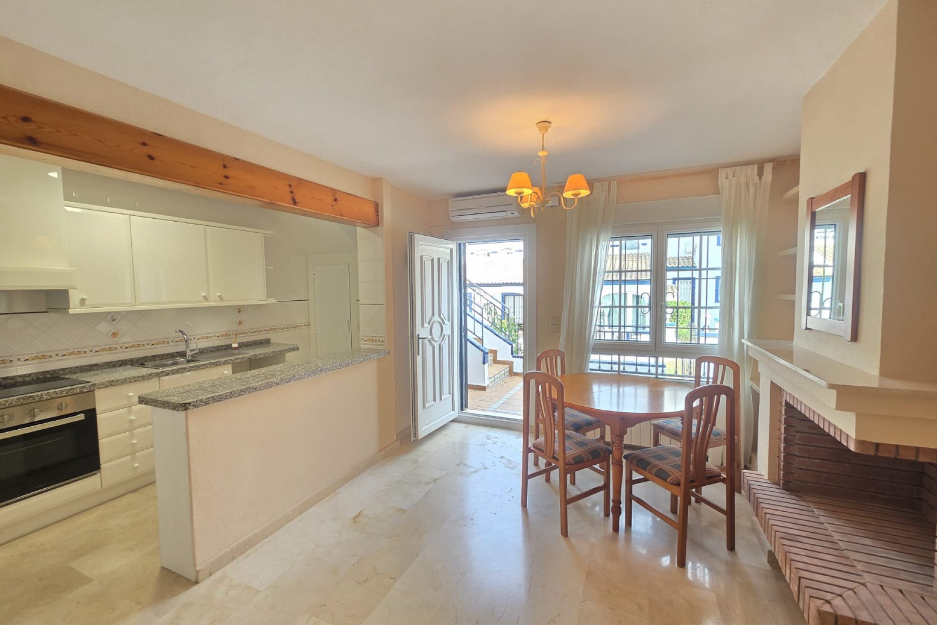 Resale - Bungalow - Villamartín - Los Dolses