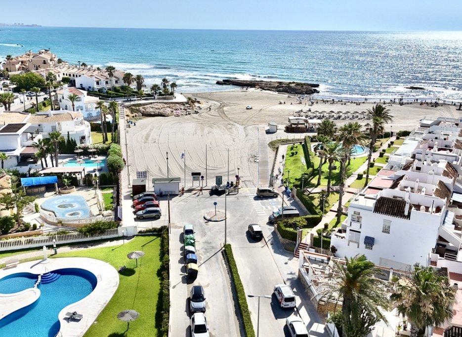 Resale - Commercial - Cabo Roig