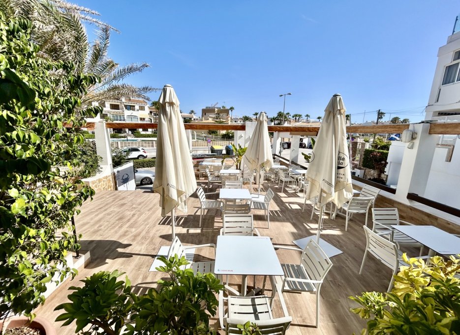 Resale - Commercial - Cabo Roig