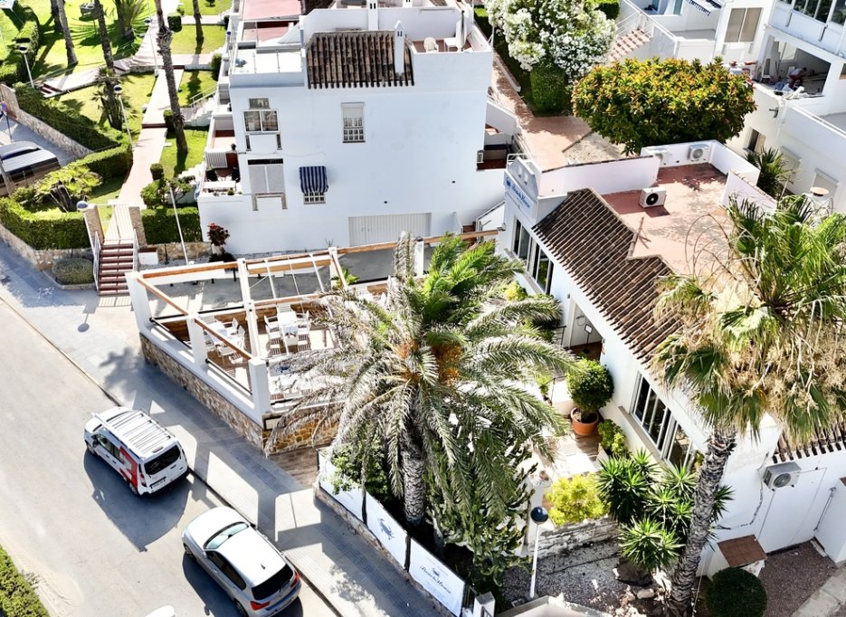 Resale - Commercial - Cabo Roig