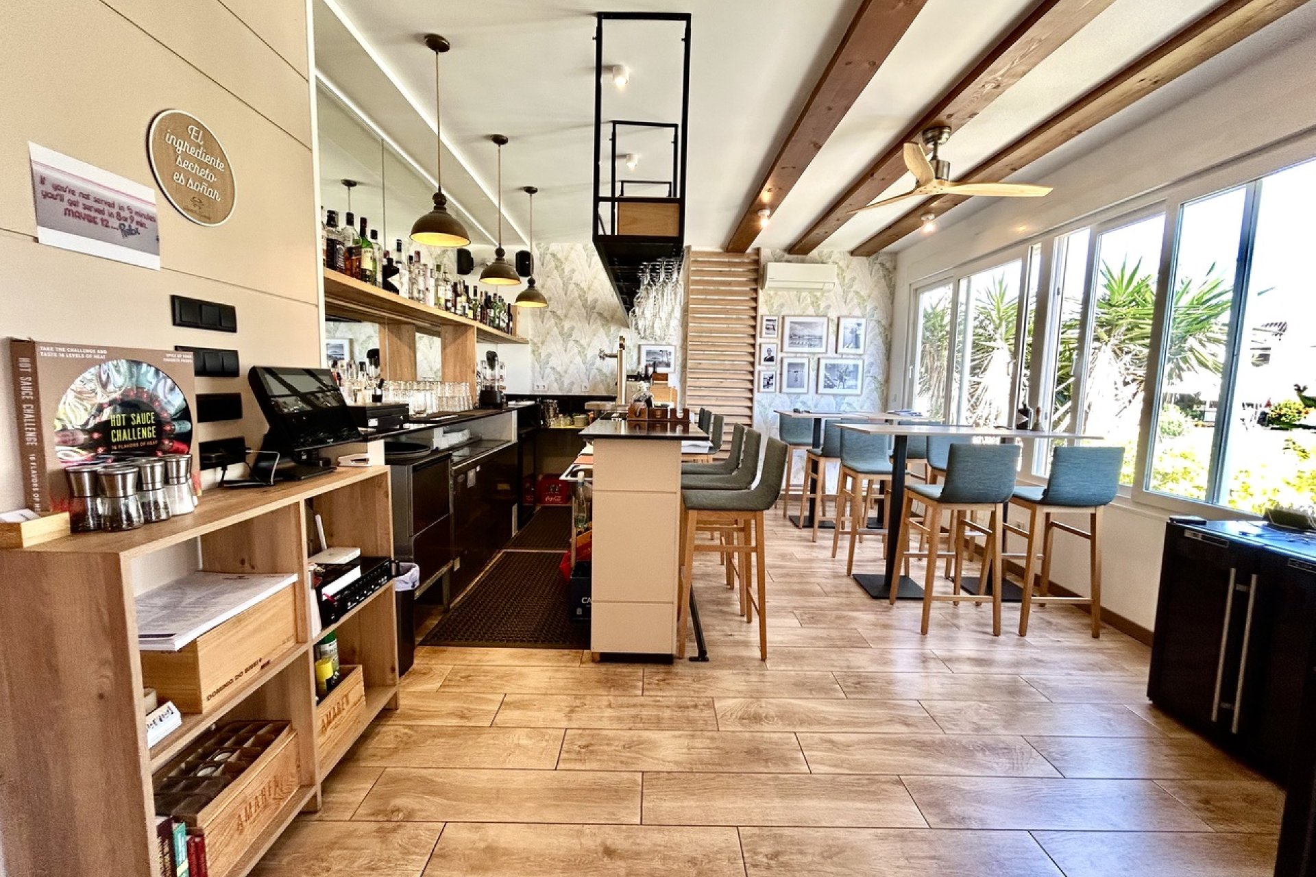 Resale - Commercial - Cabo Roig