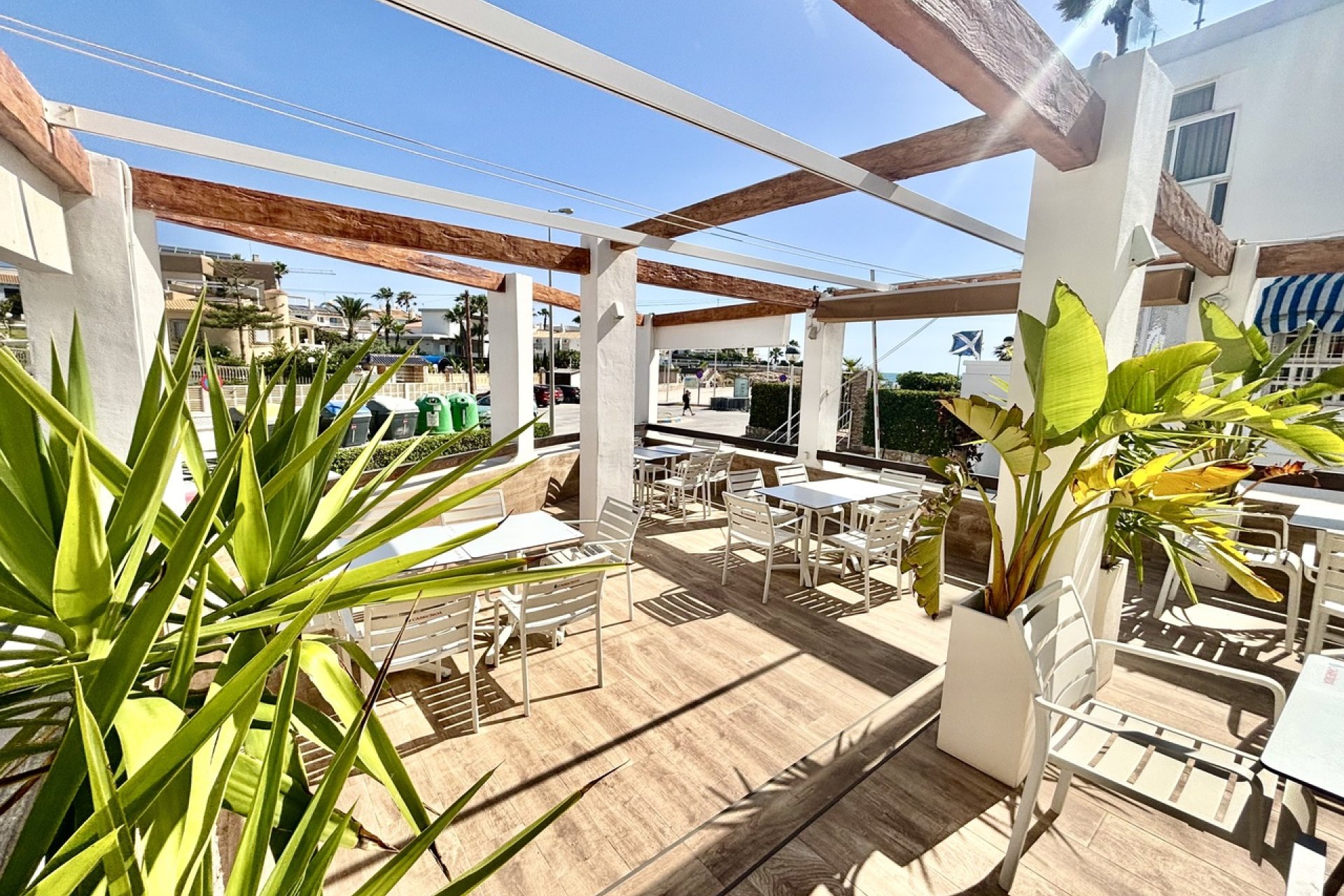 Resale - Commercial - Cabo Roig