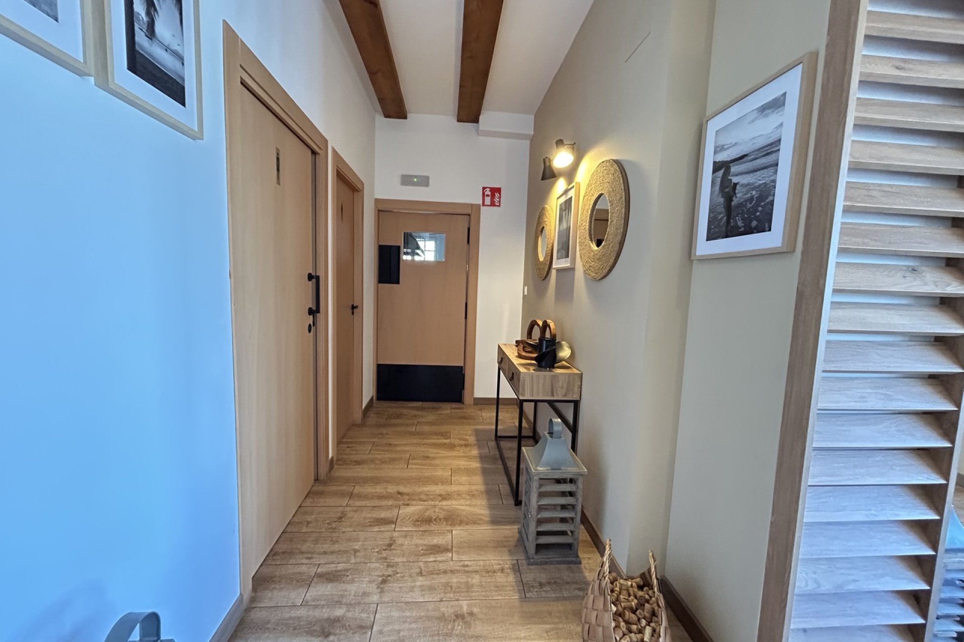 Resale - Commercial - Cabo Roig