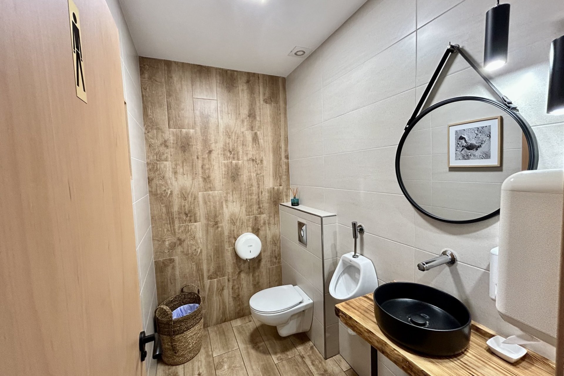 Resale - Commercial - Cabo Roig