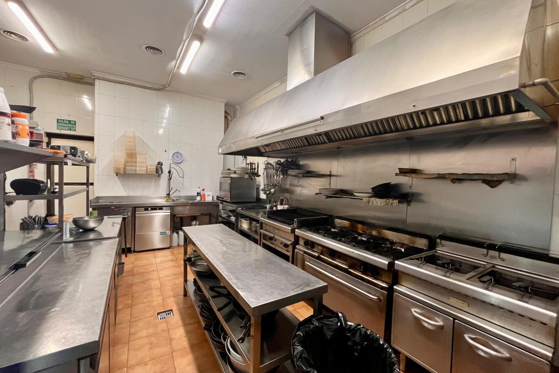 Resale - Commercial - Guardamar