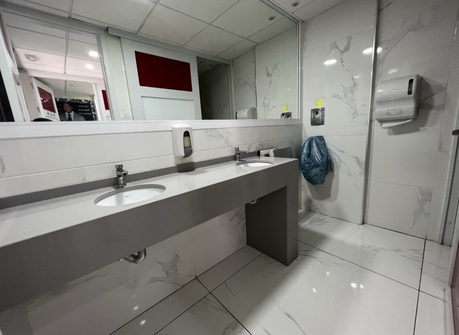 Resale - Commercial - Torrevieja - Costa Blanca Sur