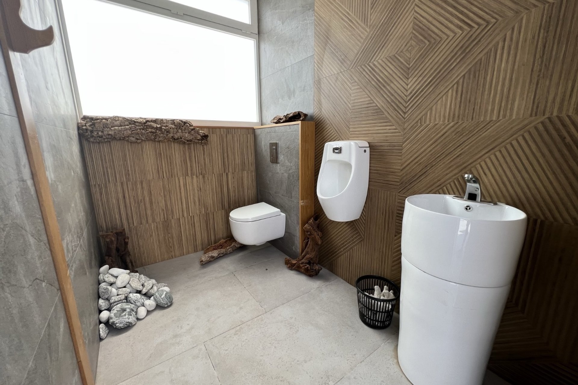 Resale - Commercial - Torrevieja - Costa Blanca Sur