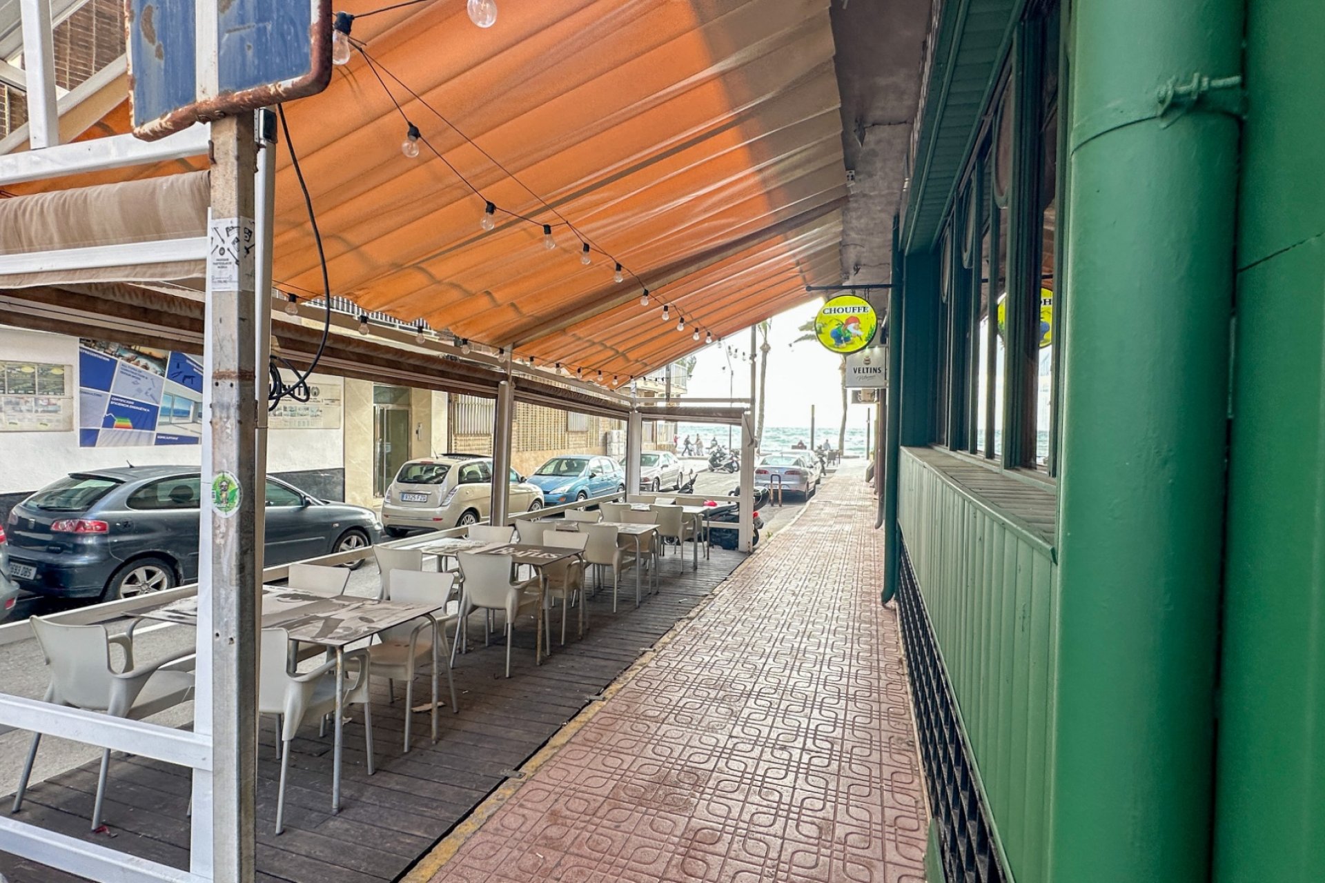 Resale - Commercial - Torrevieja - Playa del Cura