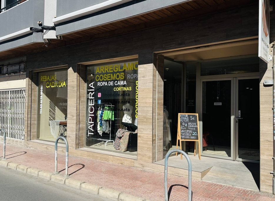 Resale - Commercial - Torrevieja