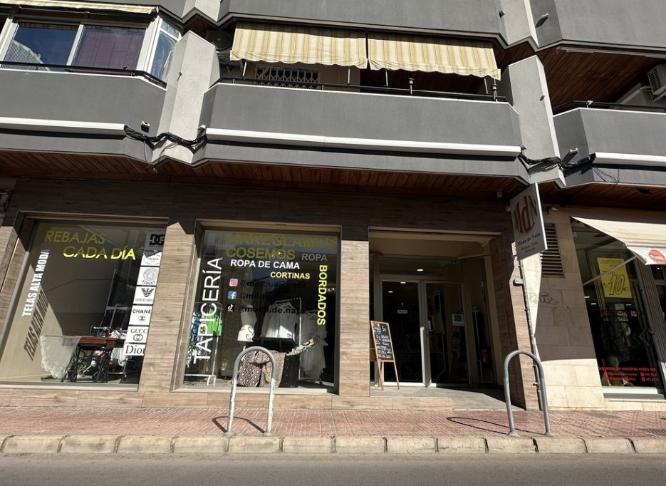 Resale - Commercial - Torrevieja