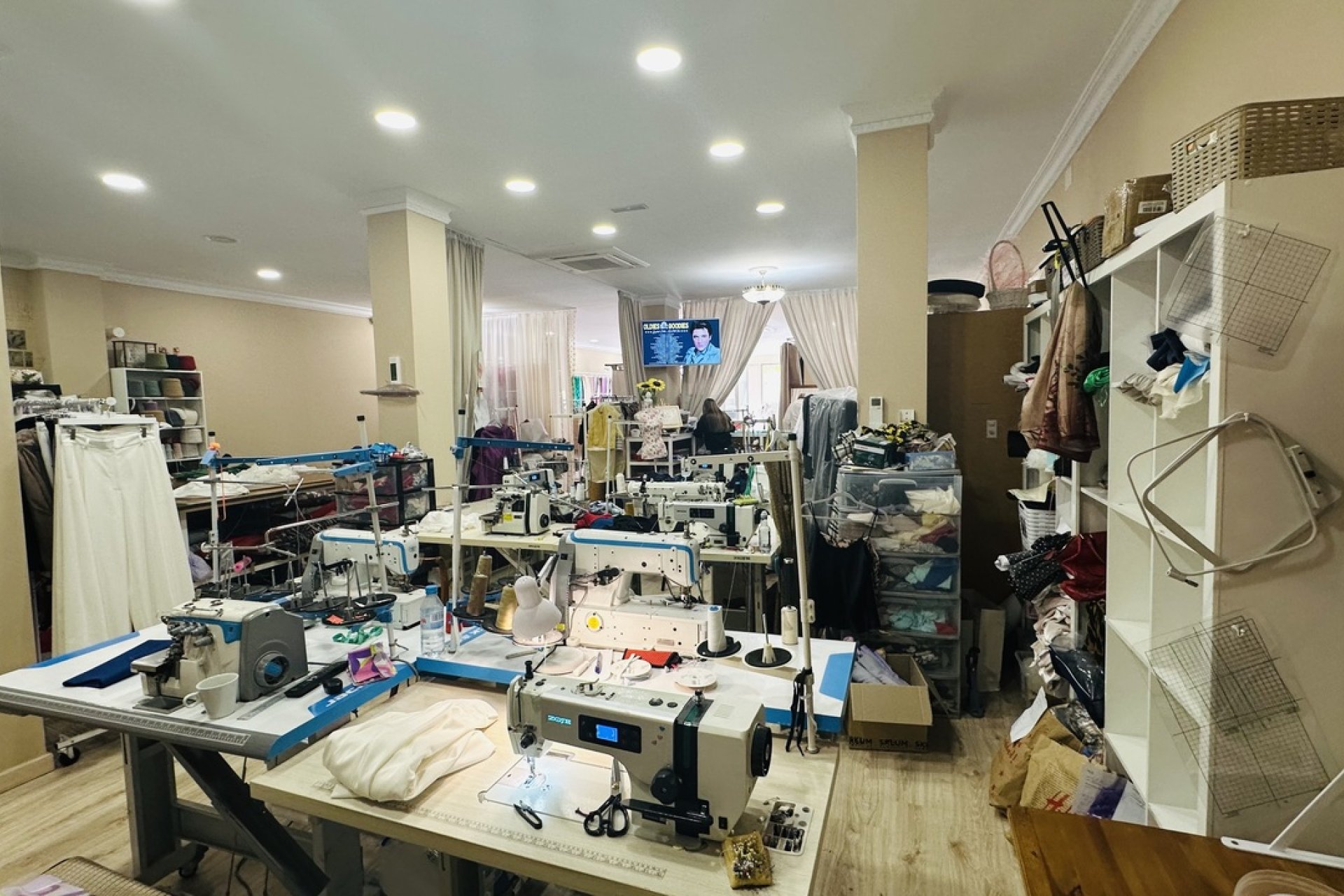 Resale - Commercial - Torrevieja