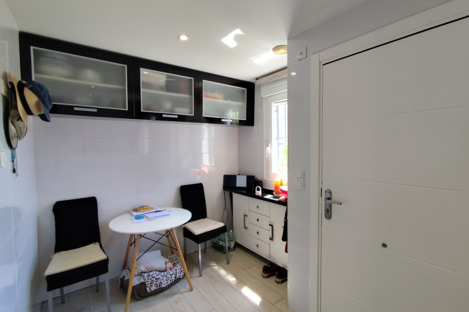 Resale - Corner townhouse - Torrevieja
