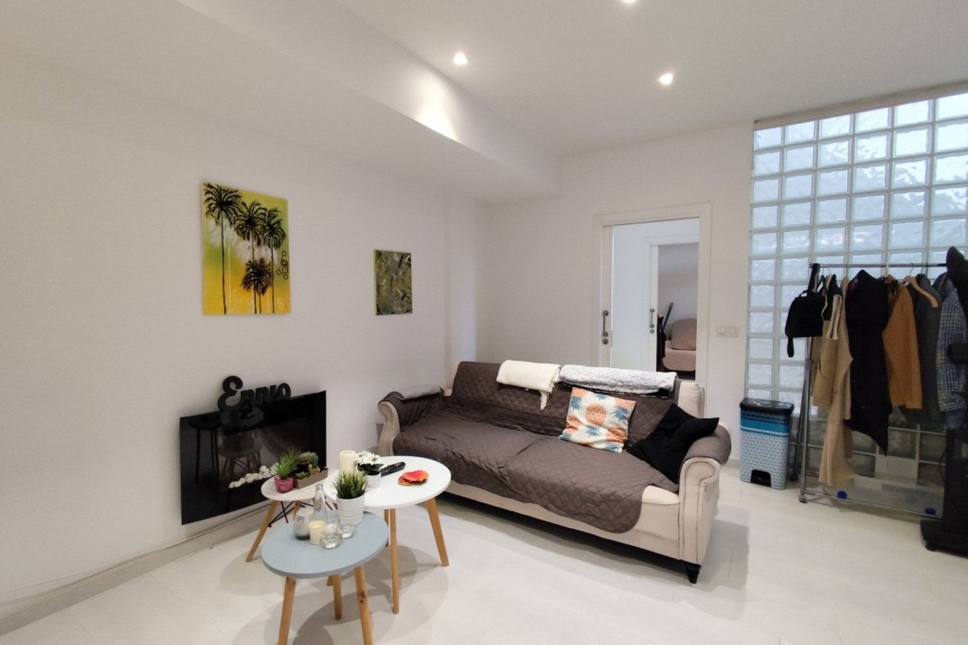 Resale - Corner townhouse - Torrevieja