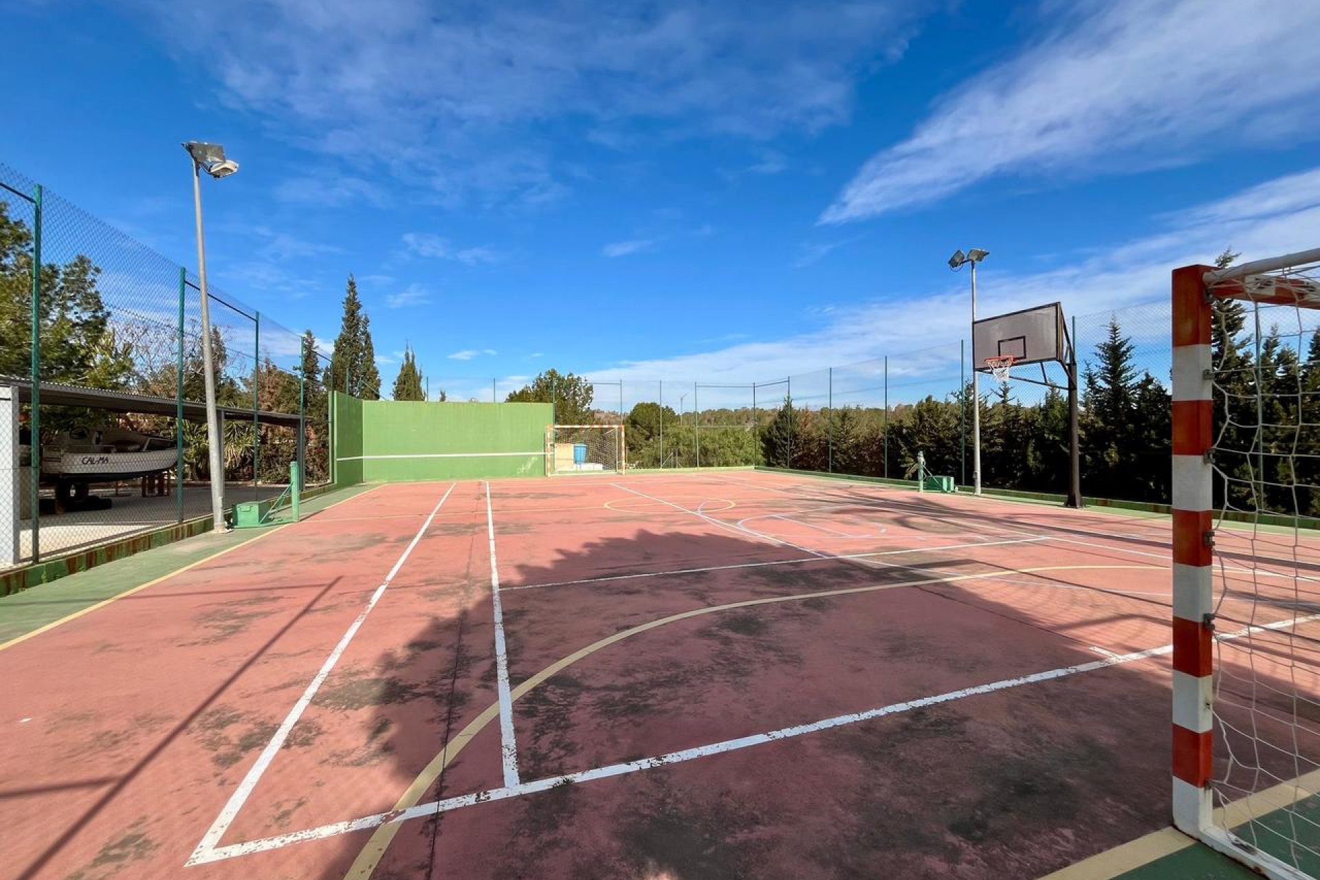 Resale - country house - El Esparragal