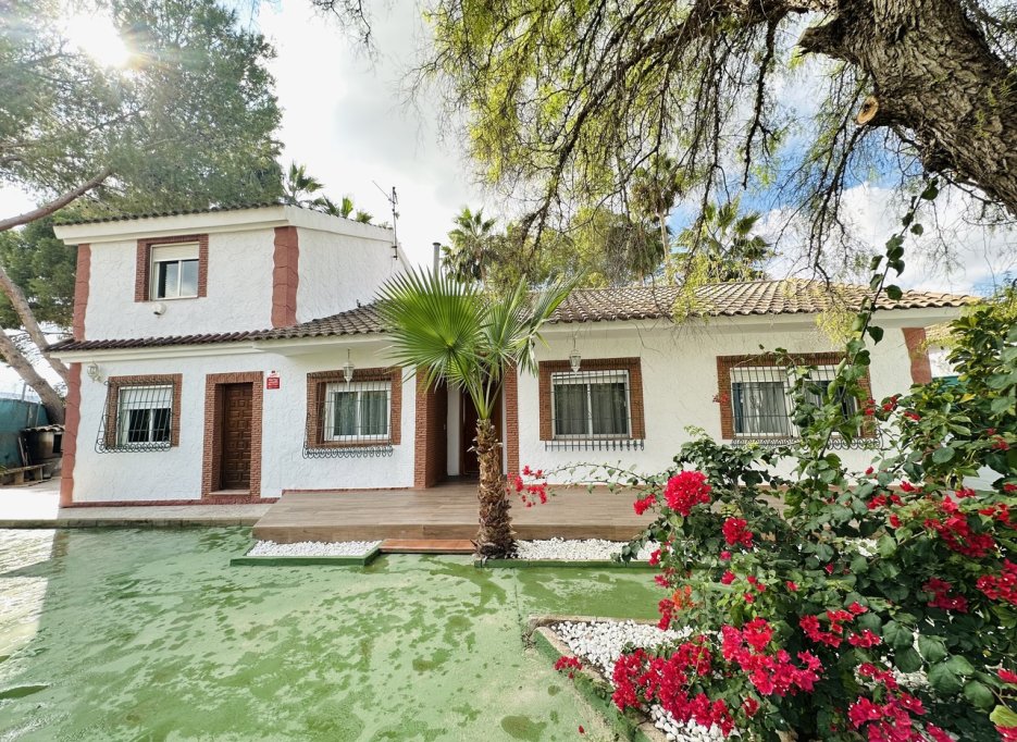 Resale - country house - Orihuela