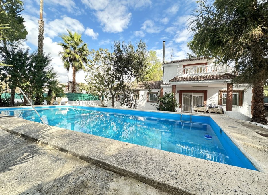 Resale - country house - Orihuela