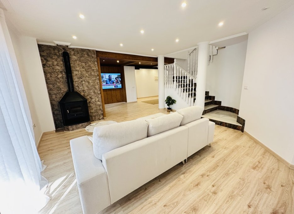 Resale - country house - Orihuela