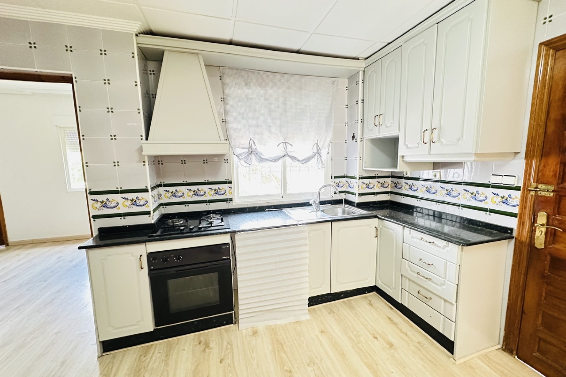 Resale - country house - Orihuela