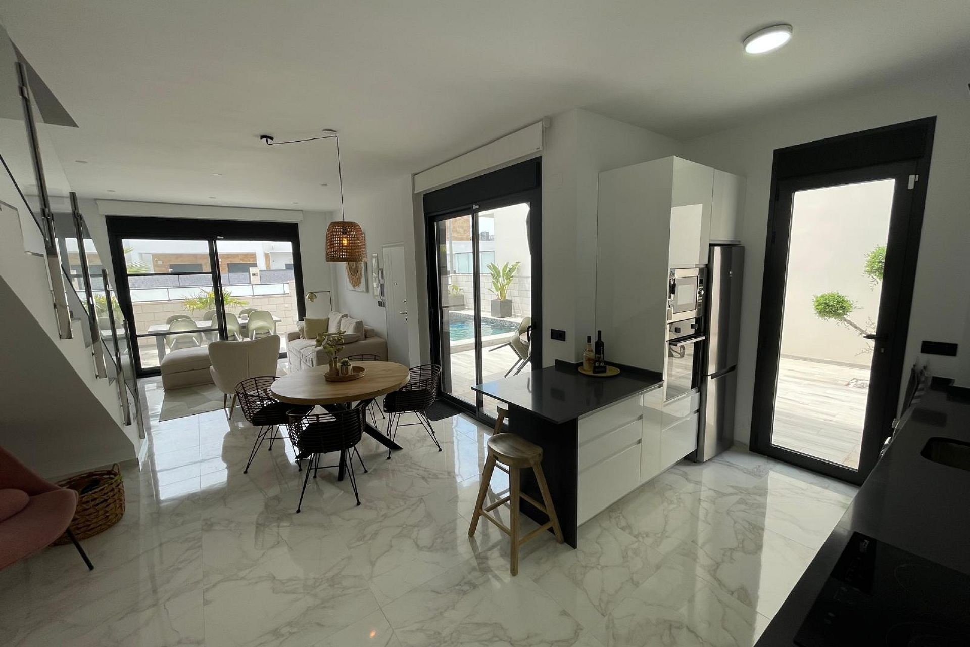 Resale - Detached Villa - Benijofar