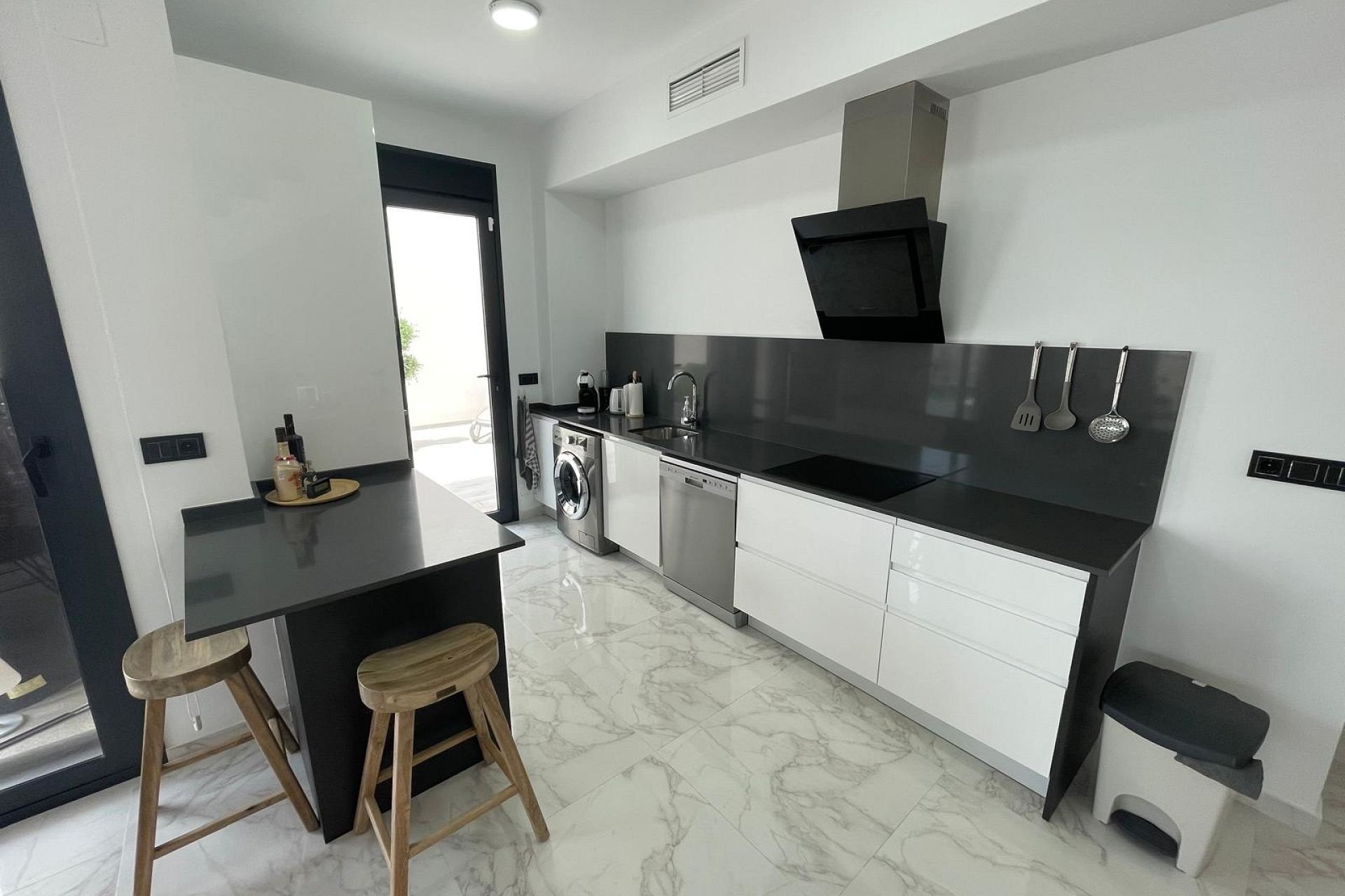 Resale - Detached Villa - Benijofar