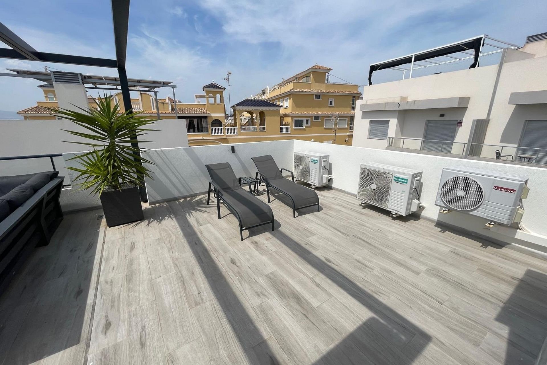 Resale - Detached Villa - Benijofar