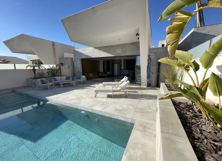 Resale - Detached Villa - Ciudad Quesada