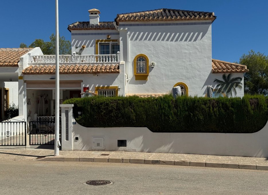 Resale - Detached Villa - Los Dolses