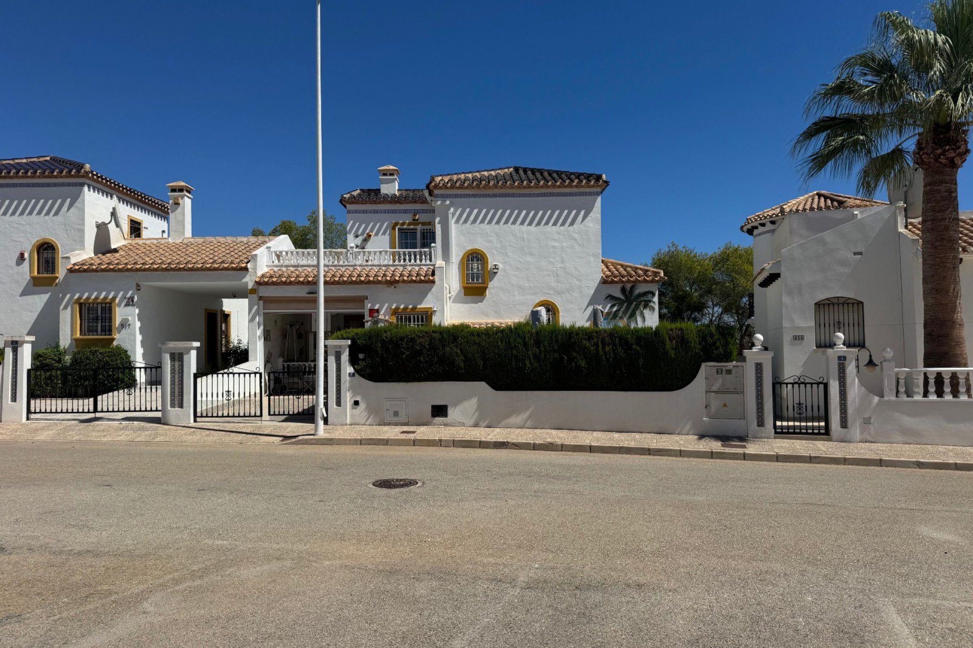 Resale - Detached Villa - Los Dolses