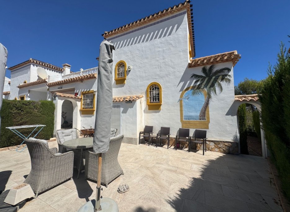 Resale - Detached Villa - Los Dolses