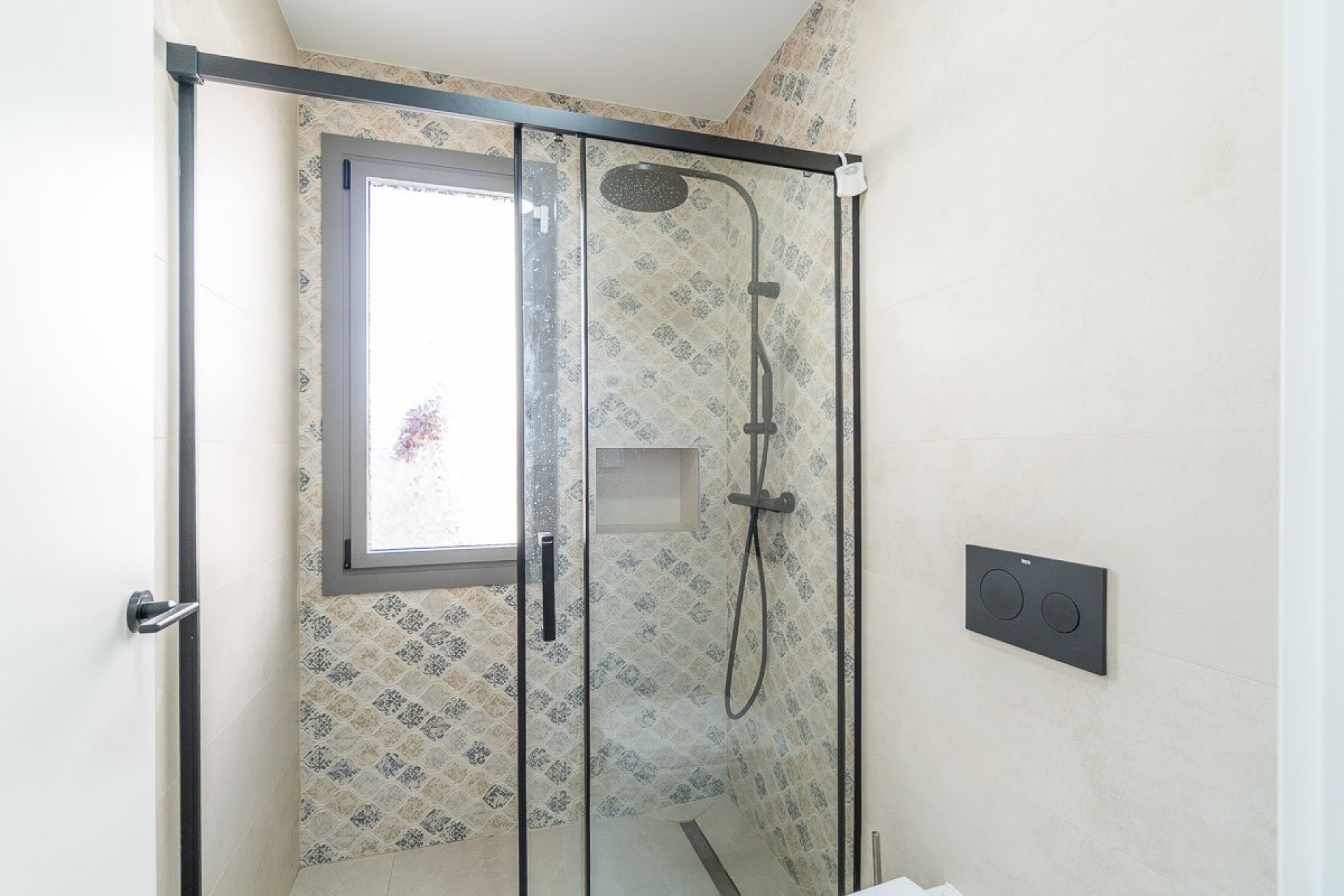 Resale - Detached Villa - Orihuela Costa - Villamartin Golf