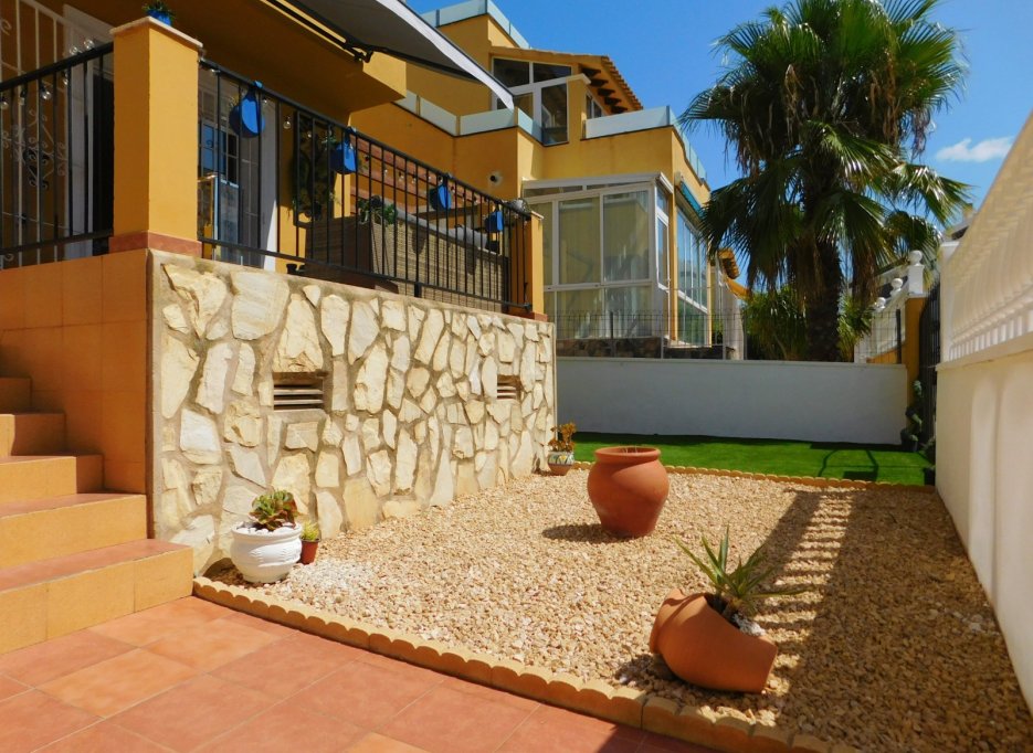 Resale - Detached Villa - Villamartín - Villamartin