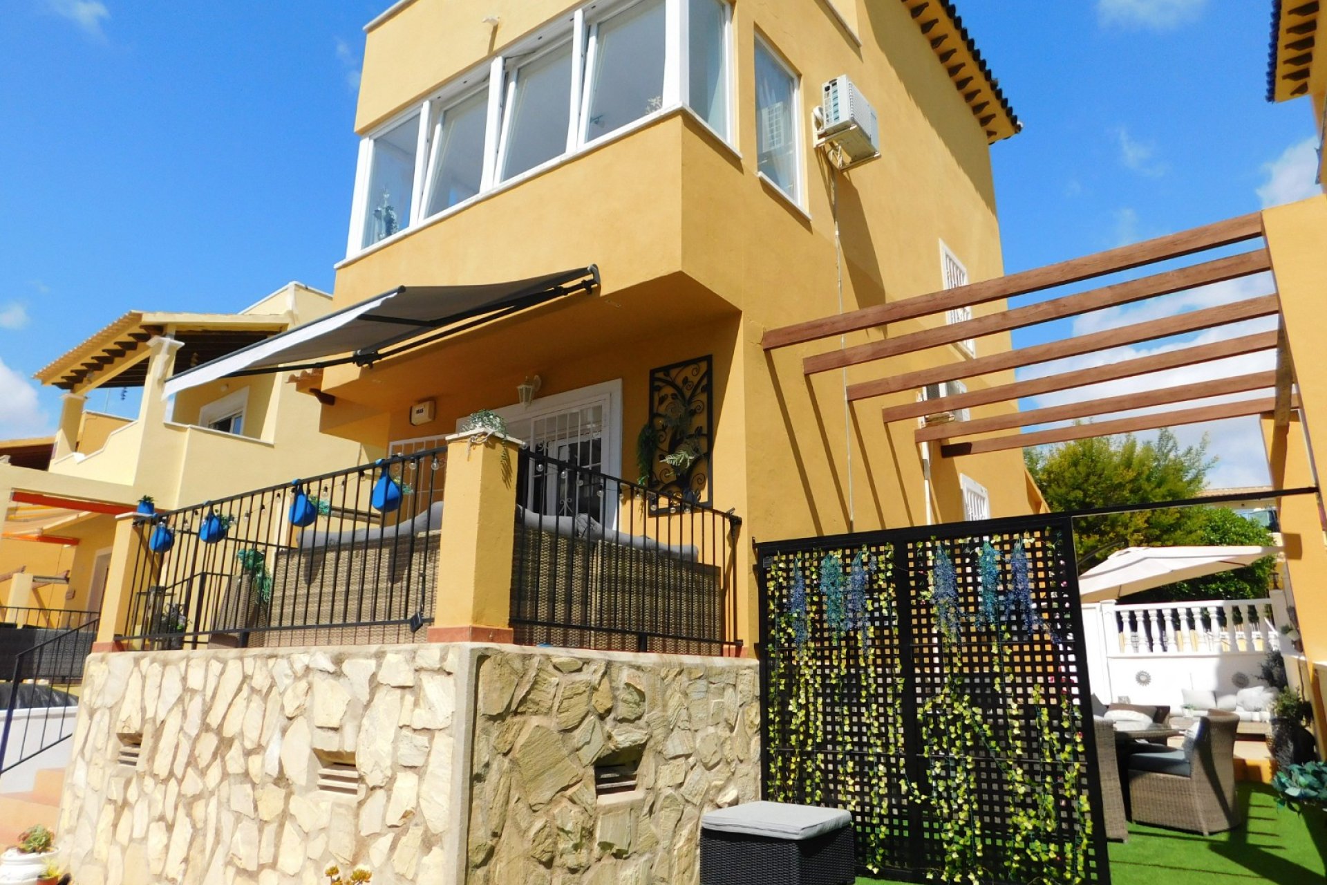 Resale - Detached Villa - Villamartín - Villamartin